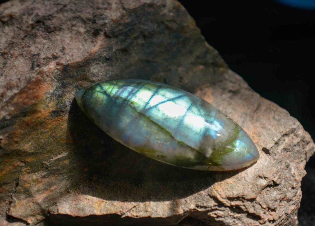 purifier la labradorite