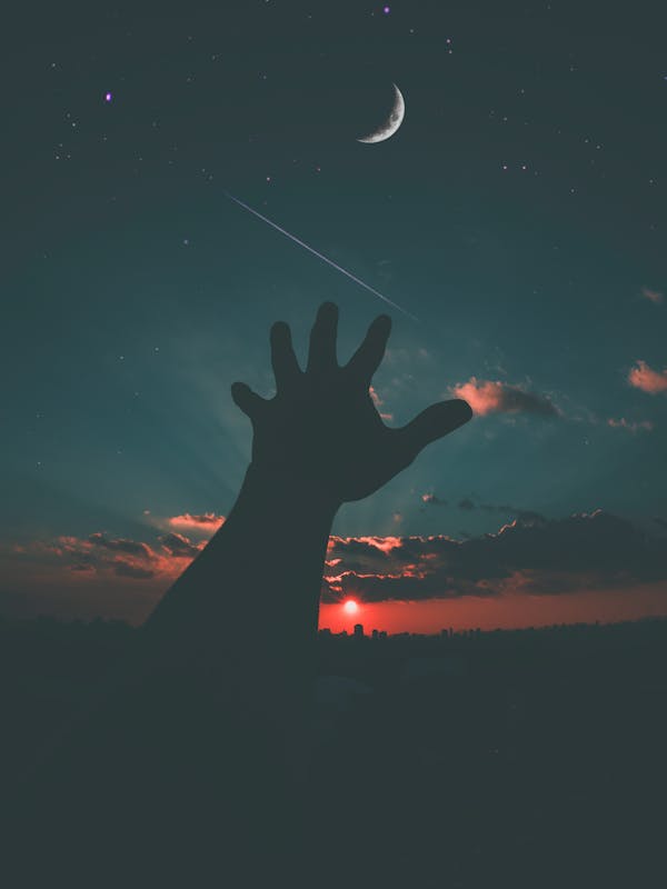 Silhouette et croissant de lune — Compatibilité amoureuse