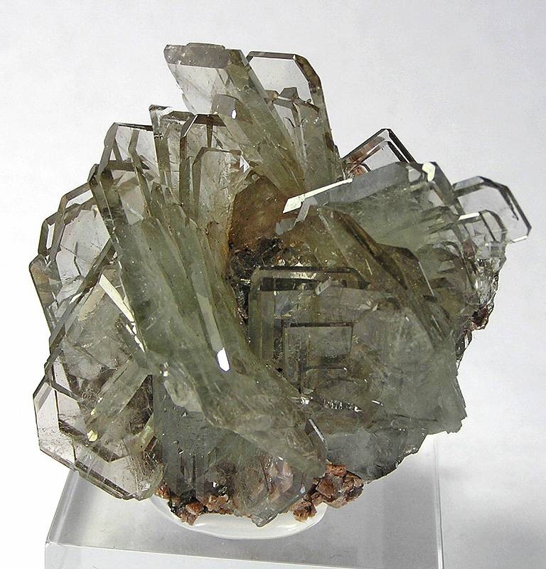 Cristaux de baryte, sulfate de baryum réputé pour sa forte densité
